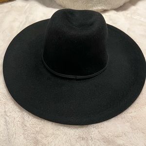Brand New Without Tags Zara Wool Fedora - like Lack of color